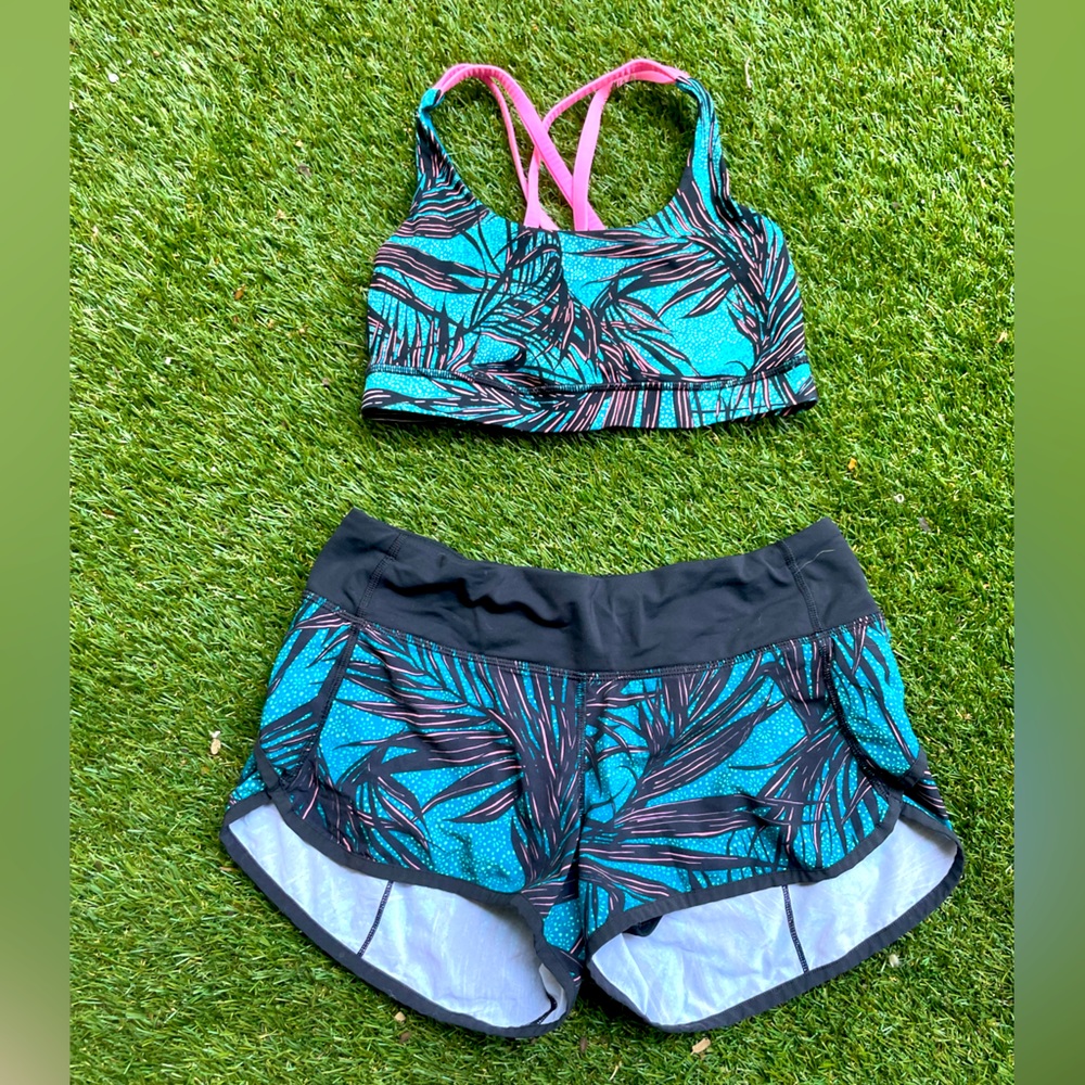 Lululemon matching set: Sports bra (6), shorts (4). Like new.